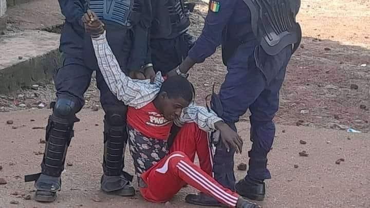 Manifs Conakry Morts Des Bless S Des Arrestations Organisateurs