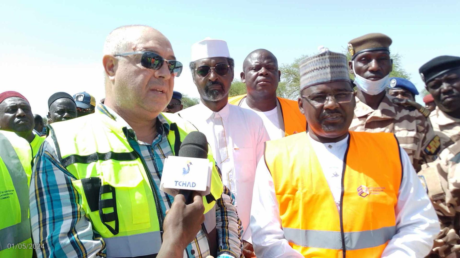 Le Gouverneur Du Salamat Donne Le Coup D Envoi Des Travaux De