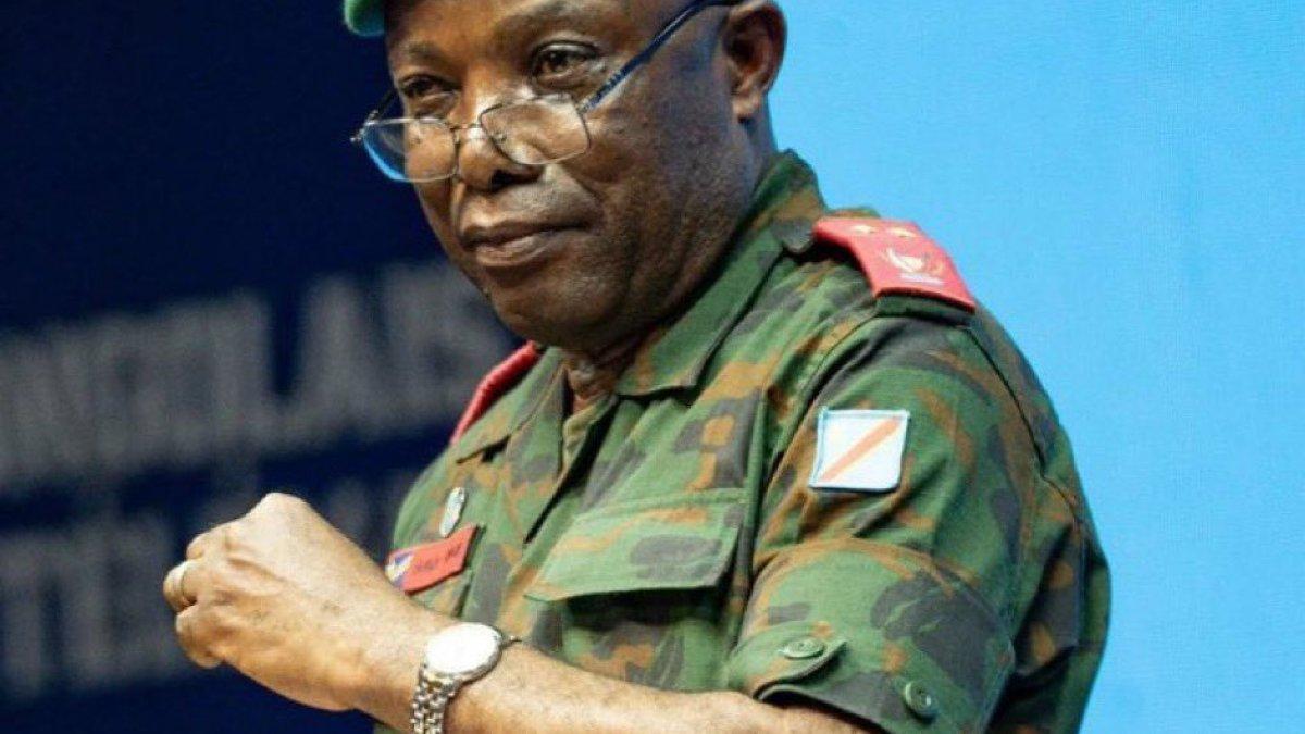 Le Congo Sanctionne un Général pour Ses Propos sur les Tutsi Le Congo Sanctionne un Général pour Ses Propos sur les Tutsi