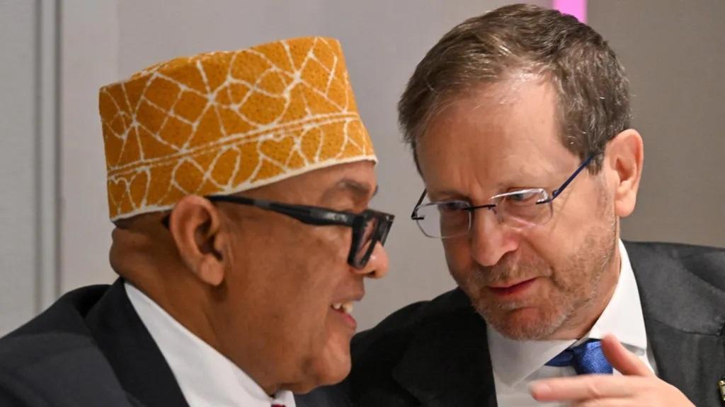 Président du Somaliland Discute avec Israël et Fils Trump Président du Somaliland Discute avec Israël et Fils Trump