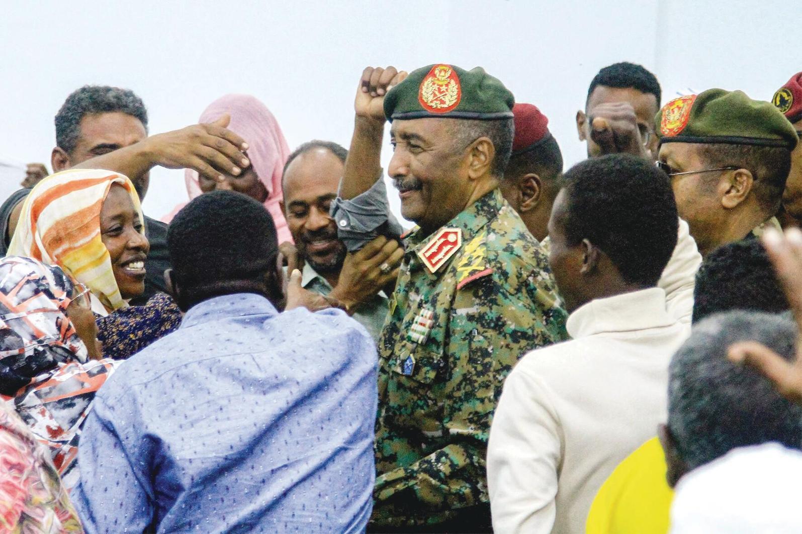 Al-Burhan Annonce la Levée du Siège de Kadougli Al-Burhan Annonce la Levée du Siège de Kadougli