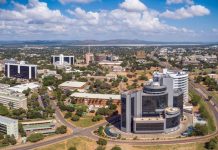 Le Botswana Prévoit une Reprise Après Deux Ans de Récession Le Botswana Prévoit une Reprise Après Deux Ans de Récession