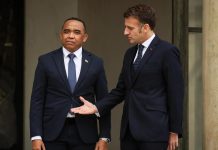 Que Révèlent les ÉChanges de Macron avec des Dirigeants Africains? Que Révèlent les ÉChanges de Macron avec des Dirigeants Africains?
