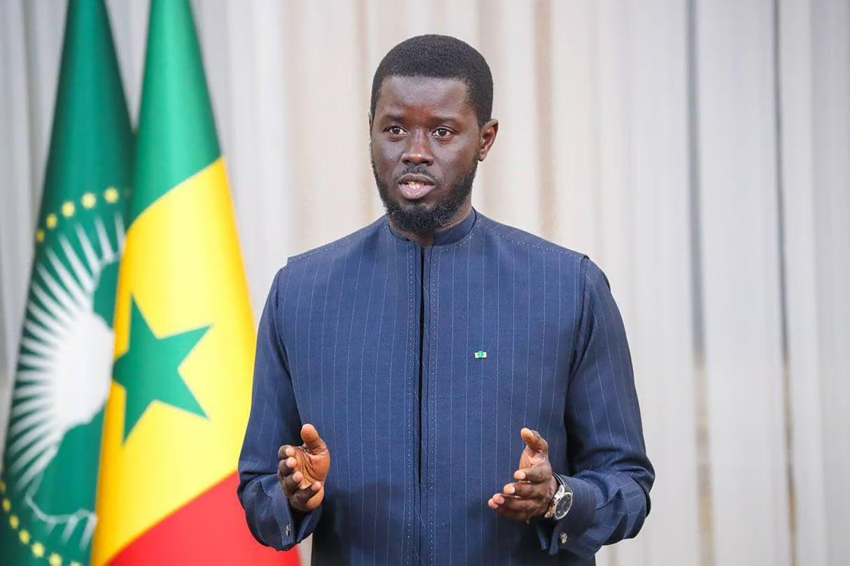 Le Président du Sénégal Limoge Son Porte-Parole Le Président du Sénégal Limoge Son Porte-Parole