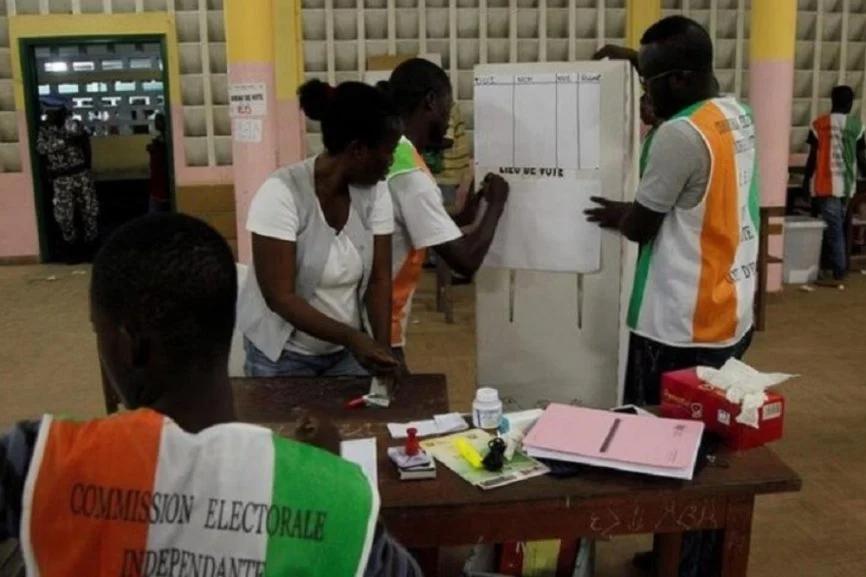La Côte D’Ivoire Dissout la Commission Électorale La Côte D’Ivoire Dissout la Commission Électorale