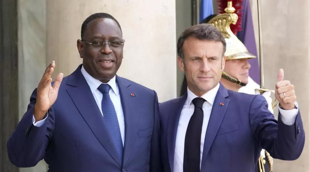 Macron Reçoit L’ex-président Sénégalais Macron Reçoit L’ex-président Sénégalais