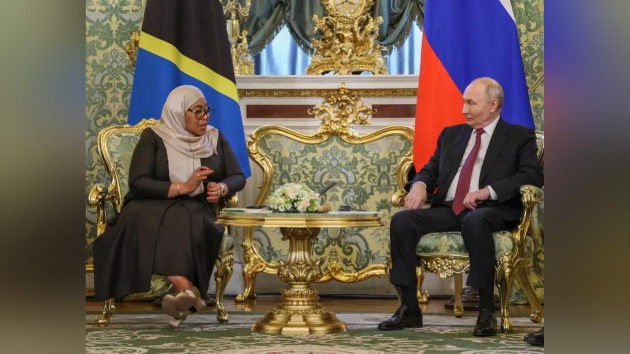 Tanzanie-Moscou: Rapprochement ou Pari? Tanzanie-Moscou: Rapprochement ou Pari?