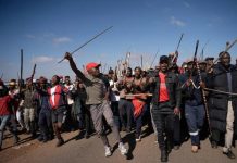 Violences Anti-étrangers en Afrique du Sud: qui Est DerrièRe? Violences Anti-étrangers en Afrique du Sud: qui Est DerrièRe?
