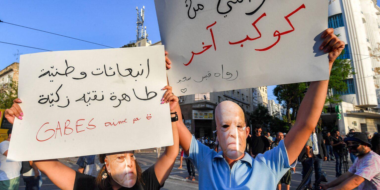لماذا لا يثور التونسيون؟ لماذا لا يثور التونسيون؟