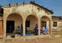 مقتل شخصين واختطاف آخرين في هجوم على كنيسة بنيجيريا مقتل شخصين واختطاف آخرين في هجوم على كنيسة بنيجيريا