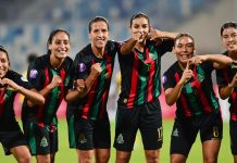 الجيش المغربي يتوج بلقب دوري أبطال أفريقيا للسيدات الجيش المغربي يتوج بلقب دوري أبطال أفريقيا للسيدات