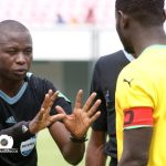 طاقم تحكيم بوركينابي لمواجهة مولودية الجزائر وصن داونز طاقم تحكيم بوركينابي لمواجهة مولودية الجزائر وصن داونز