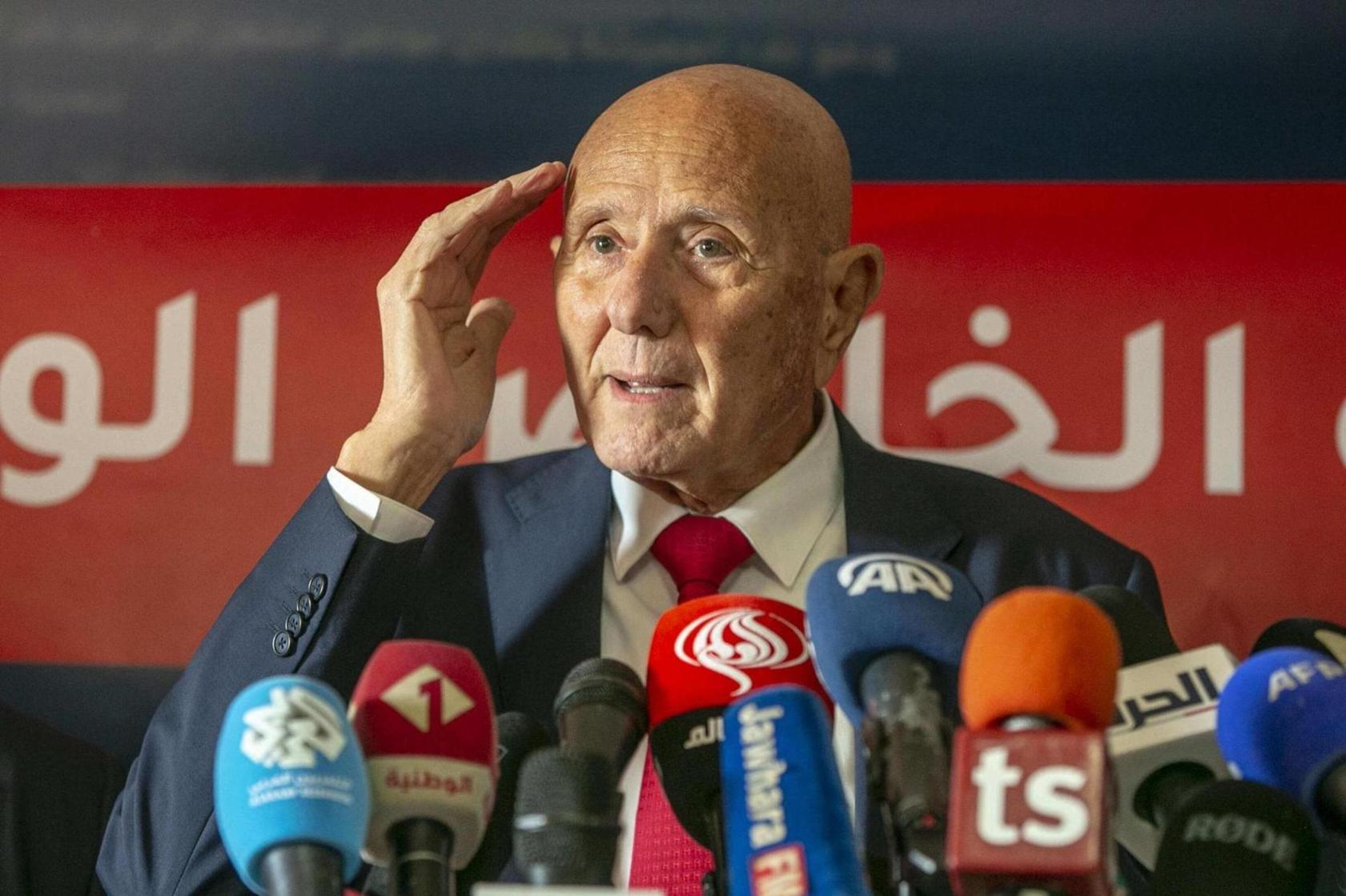 تونس: اعتقال أحمد نجيب الشابي رئيس جبهة الخلاص المعارضة تونس: اعتقال أحمد نجيب الشابي رئيس جبهة الخلاص المعارضة