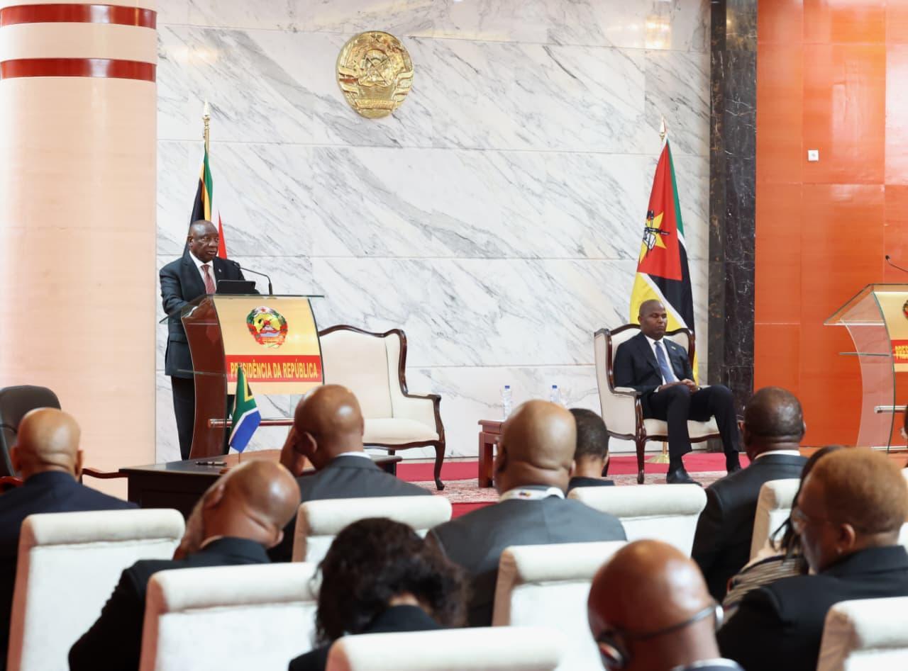 جنوب إفريقيا وموزمبيق توقعان اتفاقية طاقة تاريخية جنوب إفريقيا وموزمبيق توقعان اتفاقية طاقة تاريخية