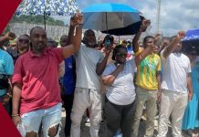 الغابون: المعلمون يعلنون استعدادهم للتفاوض بعد إضراب دام 6 أسابيع الغابون: المعلمون يعلنون استعدادهم للتفاوض بعد إضراب دام 6 أسابيع