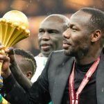 مدرب السنغال يرفض تبرعات الجماهير لتسديد غرامة “الكاف” مدرب السنغال يرفض تبرعات الجماهير لتسديد غرامة "الكاف"