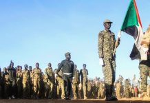 “صمود” يطالب بالتحقيق في استخدام أسلحة كيميائية بالسودان والجيش ينفي "صمود" يطالب بالتحقيق في استخدام أسلحة كيميائية بالسودان والجيش ينفي