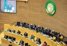 مصر تستلم رئاسة مجلس السلم والأمن التابع للاتحاد الإفريقي مصر تستلم رئاسة مجلس السلم والأمن التابع للاتحاد الإفريقي