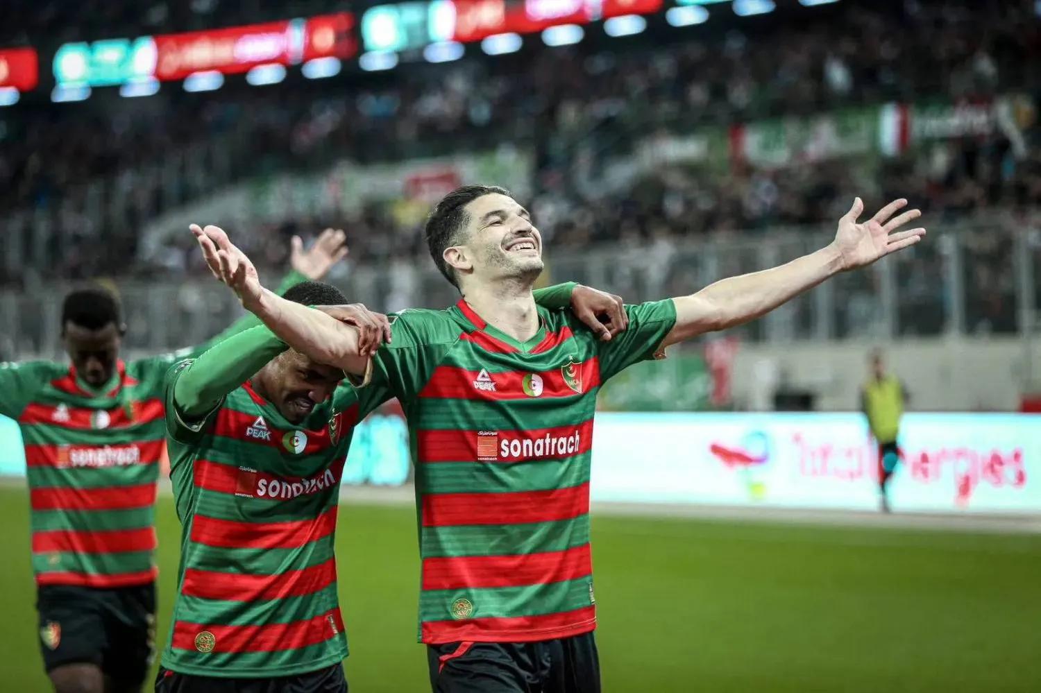 دوري أبطال أفريقيا: جولة حاسمة للوصول إلى ربع النهائي دوري أبطال أفريقيا: جولة حاسمة للوصول إلى ربع النهائي