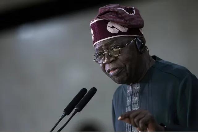 رئيس نيجيريا والمستشار الألماني يناقشان الأمن والطاقة رئيس نيجيريا والمستشار الألماني يناقشان الأمن والطاقة