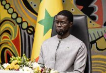 رئيس السنغال يعيّن الاقتصادي أحمد الأمين رئيسا للوزراء رئيس السنغال يعيّن الاقتصادي أحمد الأمين رئيسا للوزراء