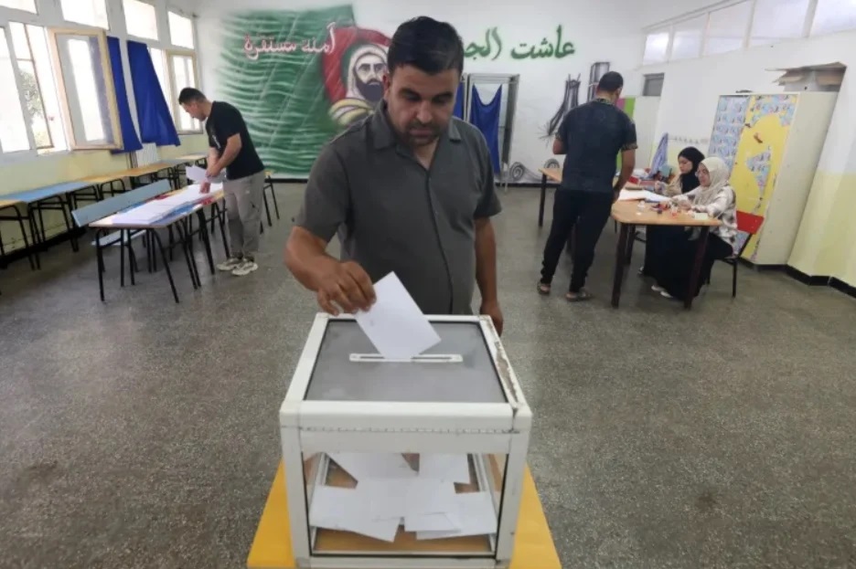 الجزائر الأرقام الأولية تظهر مشاركة محدودة في الانتخابات التشريعية