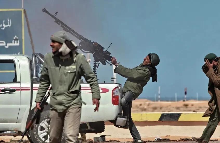 أوكرانيا تجند أفارقة في ليبيا تحت غطاء وظائف أمنية أوكرانيا تجند أفارقة في ليبيا تحت غطاء وظائف أمنية