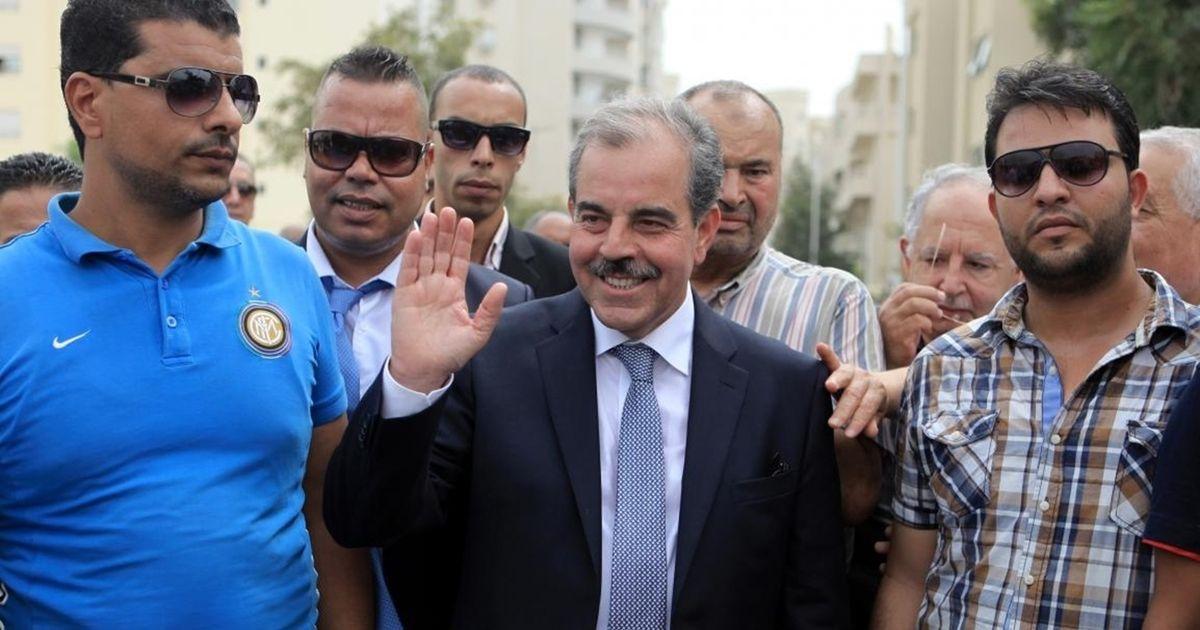 منذر الزنايدي.. هل يتحول إلى بديل لقيس سعيّد في تونس؟ منذر الزنايدي.. هل يتحول إلى بديل لقيس سعيّد في تونس؟
