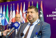 مسؤول ليبي: نحتاج إلى 40 مليار دولار لتطوير موارد النفط والغاز مسؤول ليبي: نحتاج إلى 40 مليار دولار لتطوير موارد النفط والغاز