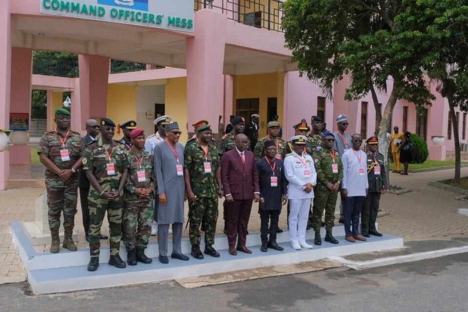 West African Military Chiefs Plan 2,000-Troop Anti-Terror Push West African Military Chiefs Plan 2,000-Troop Anti-Terror Push