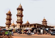 Burkina Faso Shuts Capital’S Largest Mosque Amid Protests Burkina Faso Shuts Capital’S Largest Mosque Amid Protests