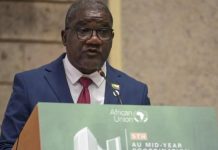 France Jails Ex-Comoros FM for Two Years France Jails Ex-Comoros FM for Two Years