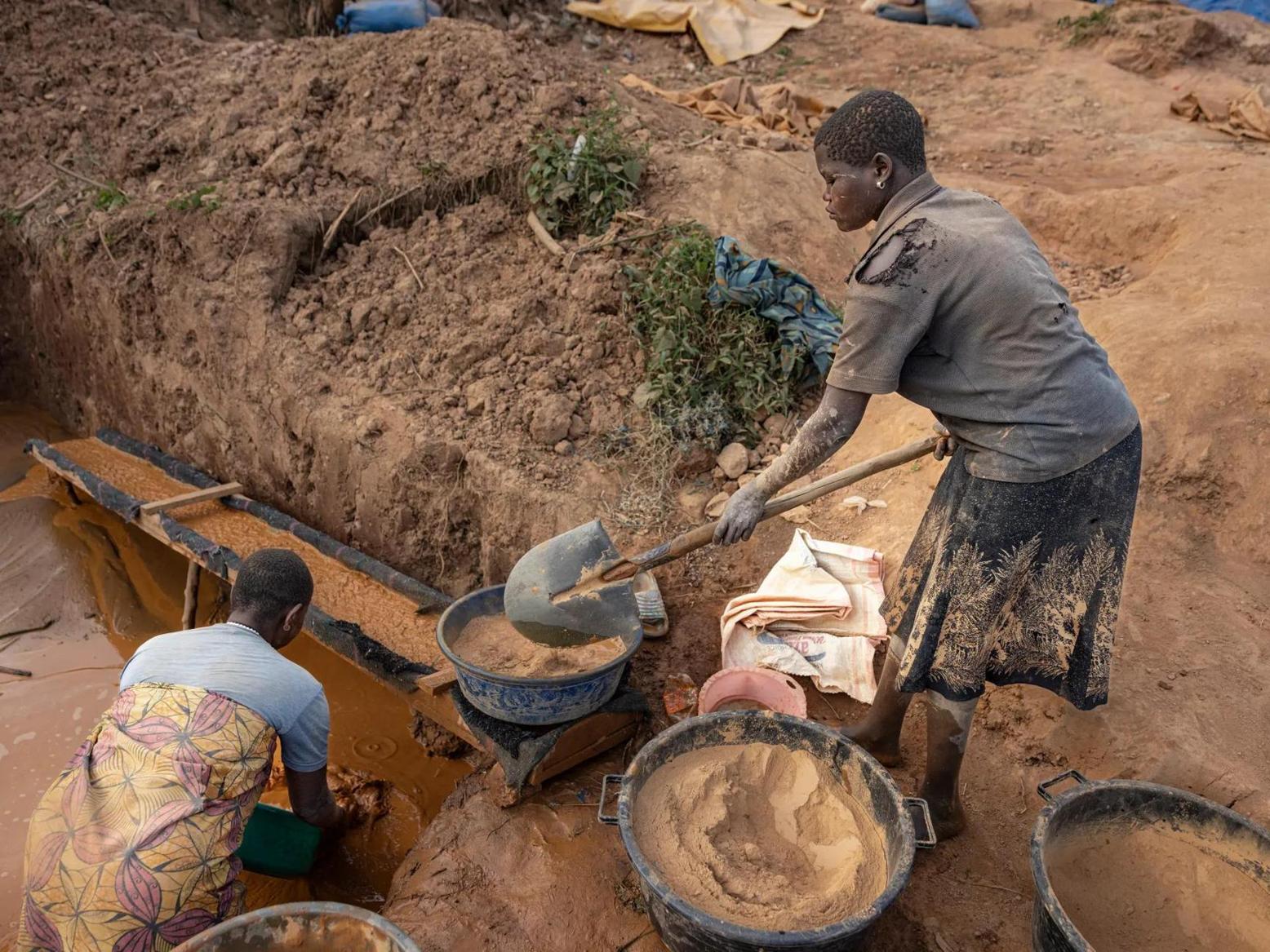 Who Profits from Africa'S Gold? Who Profits from Africa'S Gold?