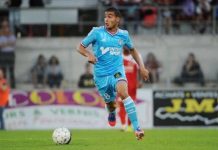 إدارة ضمك والمدرب زكري “يطردان” اللاعب عماري