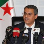 رئيس مدير عام سوناطراك يتبرع بأجرة شهرية لمكافحة كورونا