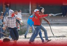 عصابات الأحياء تواصل حربها وتحدث هلعا ببسكرة وقسنطينة عصابات الأحياء تواصل حربها وتحدث هلعا ببسكرة وقسنطينة