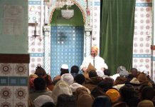 1300 قائم بالإمامة يطالبون بتسوية وضعيتهم.. 1300 قائم بالإمامة يطالبون بتسوية وضعيتهم..