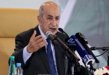 الرئيس تبون: عازمون على تسريع وتيرة معالجة آثار وباء كورونا الرئيس تبون: عازمون على تسريع وتيرة معالجة آثار وباء كورونا