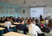 الجزائريون على رأس أكثر الجنسيات طلبا للدراسة بفرنسا الجزائريون على رأس أكثر الجنسيات طلبا للدراسة بفرنسا