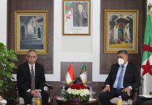 بلعريبي يستقبل سفير اندونيسيا وهذا ما دار بينهما بلعريبي يستقبل سفير اندونيسيا وهذا ما دار بينهما