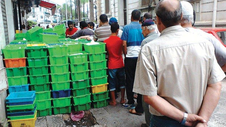 “كوطة” الحليب تثير أزمة بين الملبنات والموزعين! “كوطة” الحليب تثير أزمة بين الملبنات والموزعين!