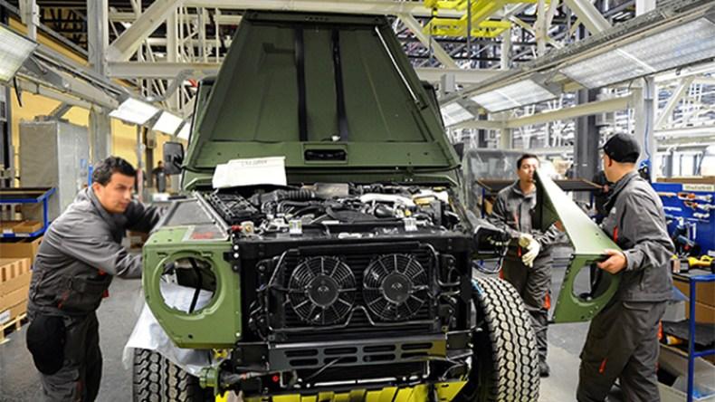 اللواء قريد: نحو إدماج المؤسسات الخاصة والعمومية في الصناعات الميكانيكية العسكرية اللواء قريد: نحو إدماج المؤسسات الخاصة والعمومية في الصناعات الميكانيكية العسكرية