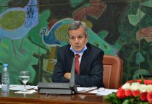 بن بوزيد: رفع الحجر الصحي لا يعني زوال خطر كورونا بن بوزيد: رفع الحجر الصحي لا يعني زوال خطر كورونا