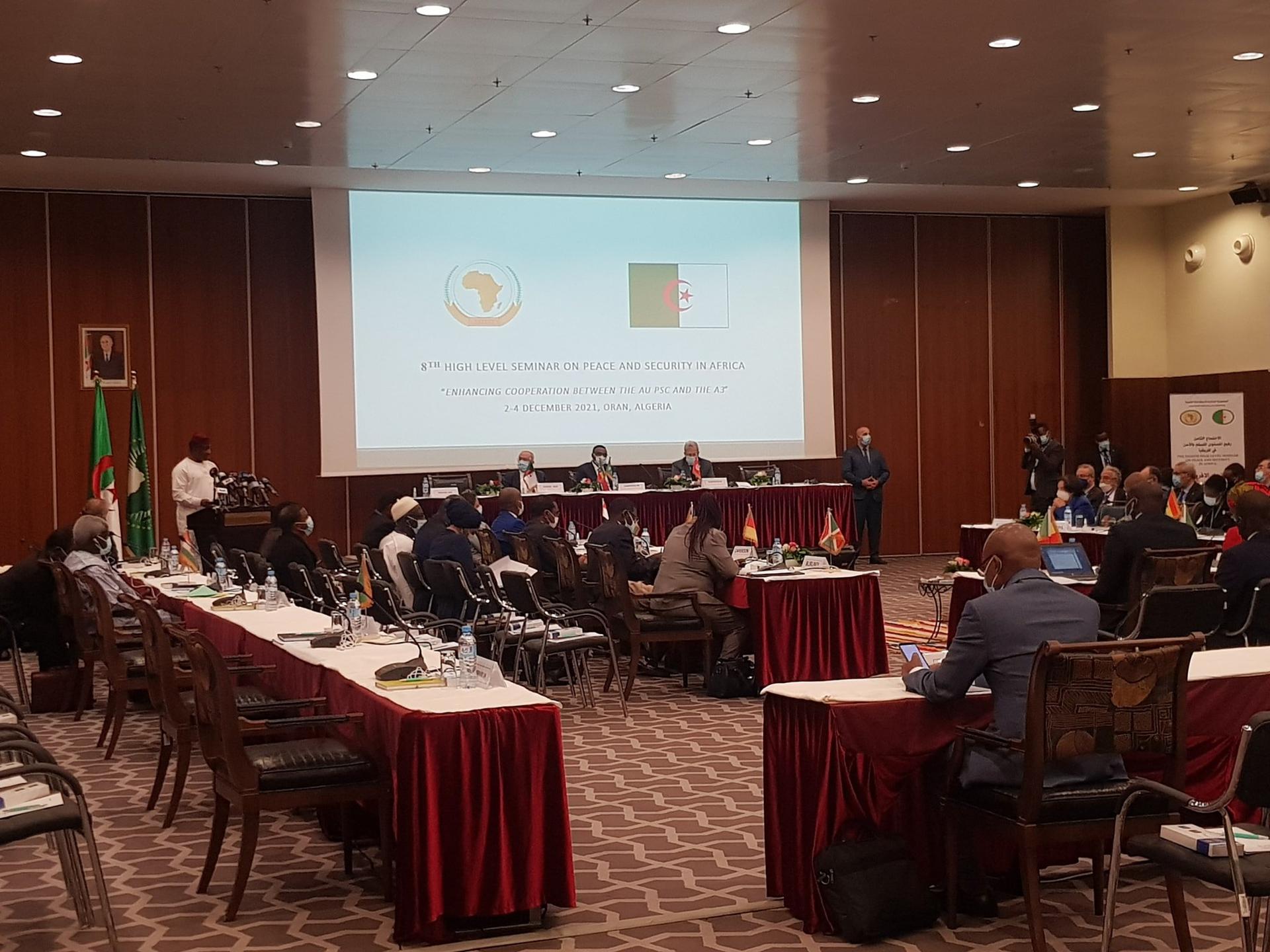 لعمامرة: علينا مضاعفة الجهود لوقف التهميش الذي تتعرض له إفريقيا لعمامرة: علينا مضاعفة الجهود لوقف التهميش الذي تتعرض له إفريقيا