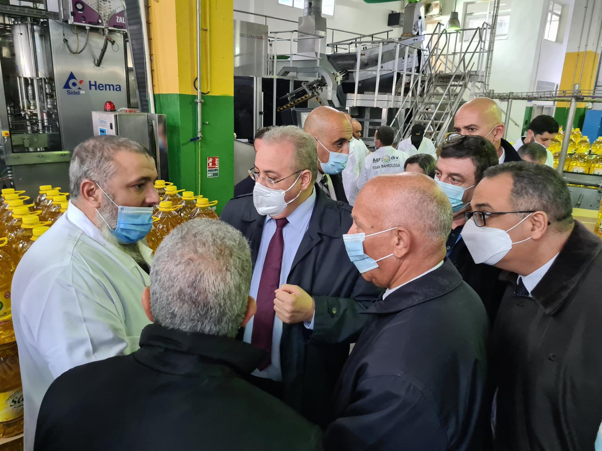 لتوفير زيت المائدة.. أوامر بتشغيل مصنع المحروسة أيام العطل لتوفير زيت المائدة.. أوامر بتشغيل مصنع المحروسة أيام العطل