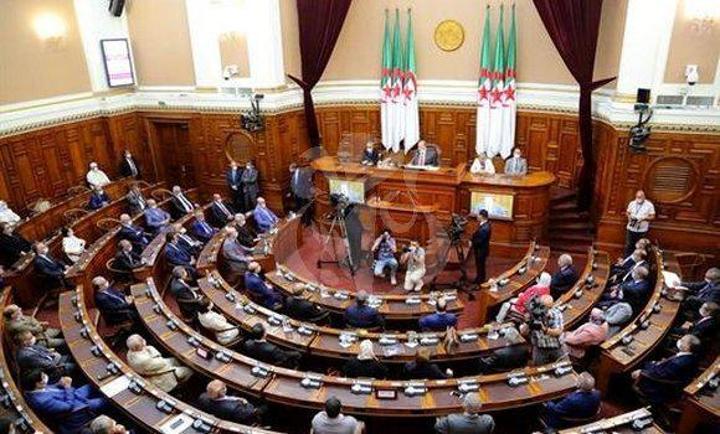 انتخابات التجديد النصفي لأعضاء مجلس الأمة هذا السبت انتخابات التجديد النصفي لأعضاء مجلس الأمة هذا السبت