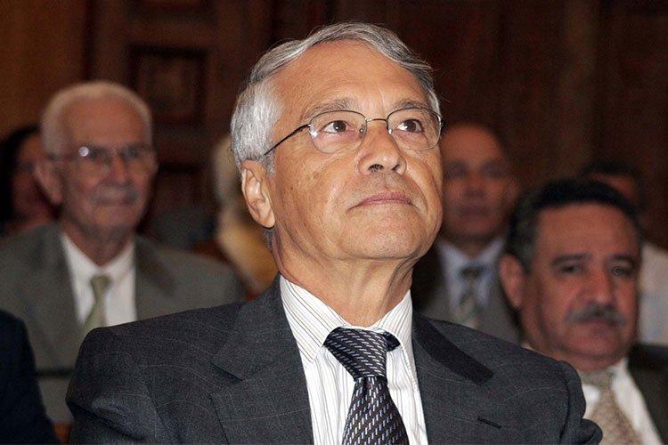 20 سنة سجنا وأمر دولي بالقبض على شكيب خليل 20 سنة سجنا وأمر دولي بالقبض على شكيب خليل