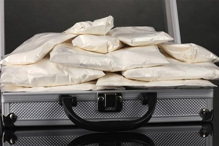 الإطاحة بشبكة دولية لتهريب الكوكايين بالعاصمة الإطاحة بشبكة دولية لتهريب الكوكايين بالعاصمة