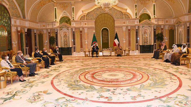 الرئيس تبون يلتقي ولي العهد الكويتي الرئيس تبون يلتقي ولي العهد الكويتي