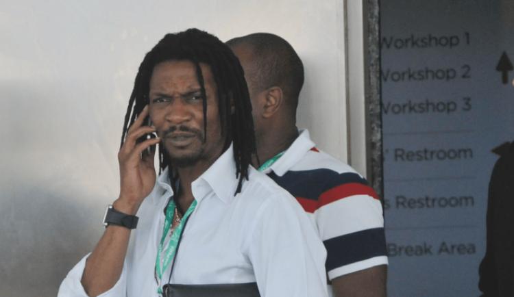 مدرب الكاميرون يستغيث بـ “النّصرانية” قبل مواجهتَي الجزائر مدرب الكاميرون يستغيث بـ “النّصرانية” قبل مواجهتَي الجزائر